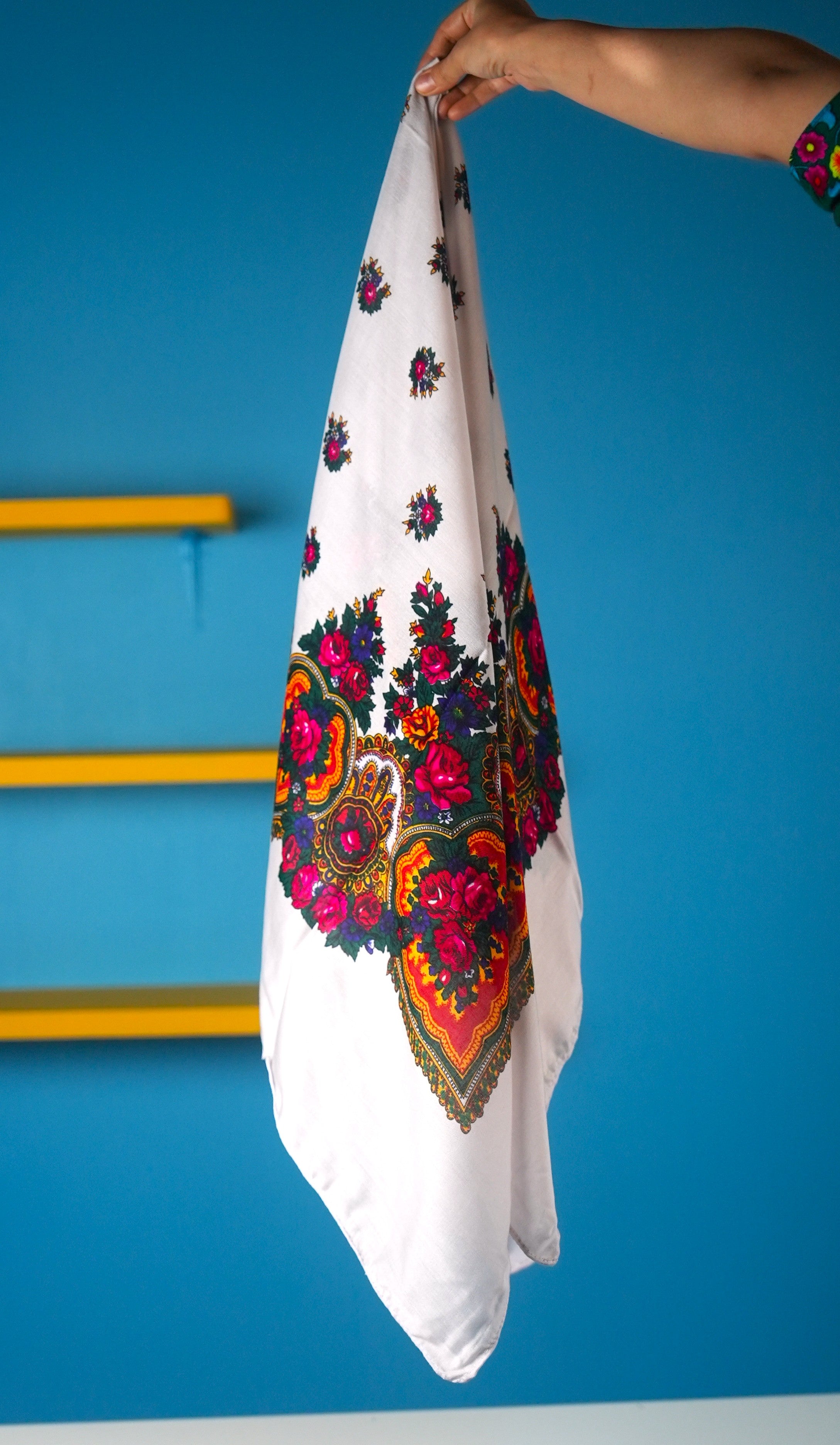 Beautiful Boho Scarf – Multicolor Folk Print, Cotton Blend