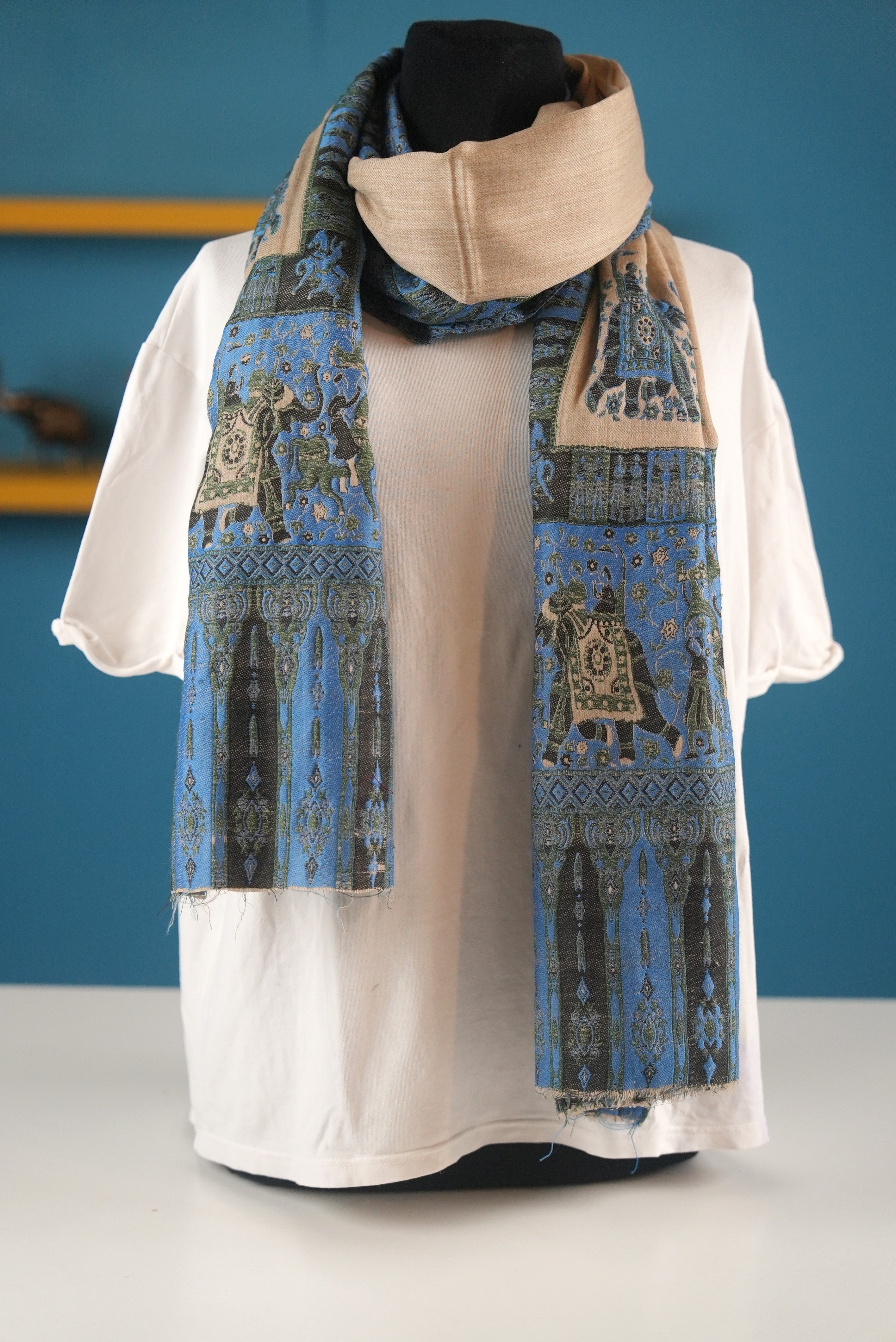 Handwoven Pashmina Wrap | Eternal Elegance