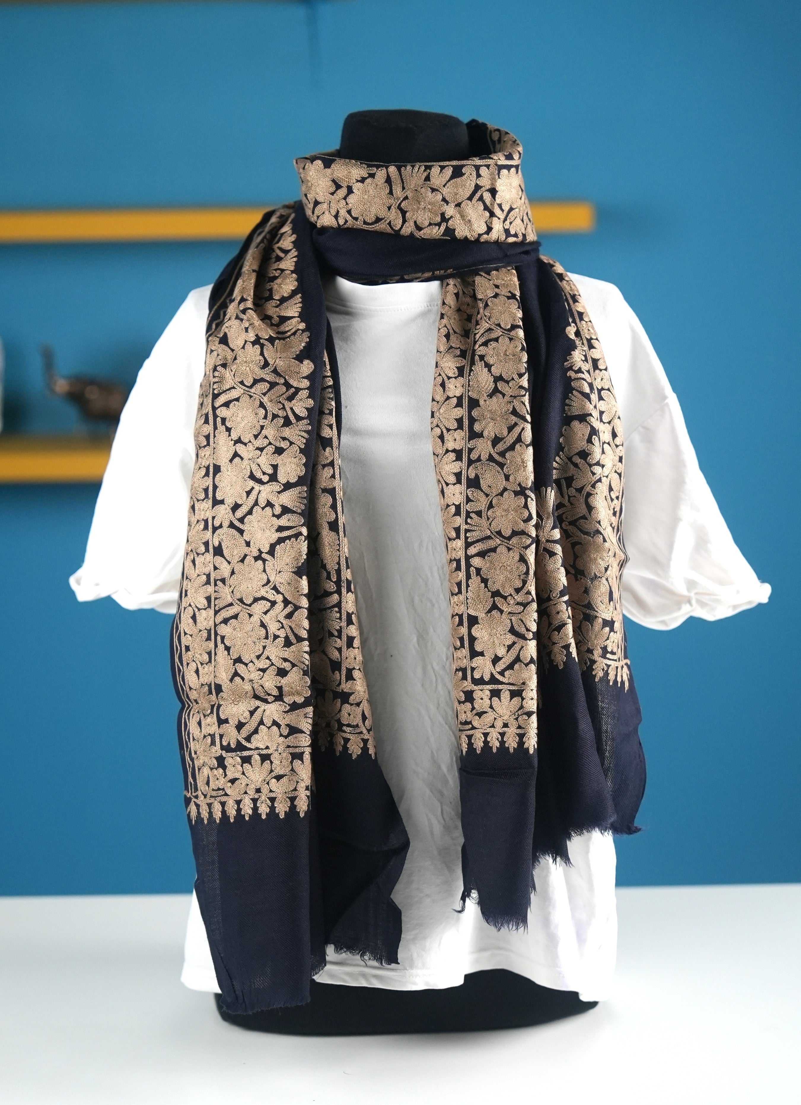Elegant Patterned Wrap Scarf