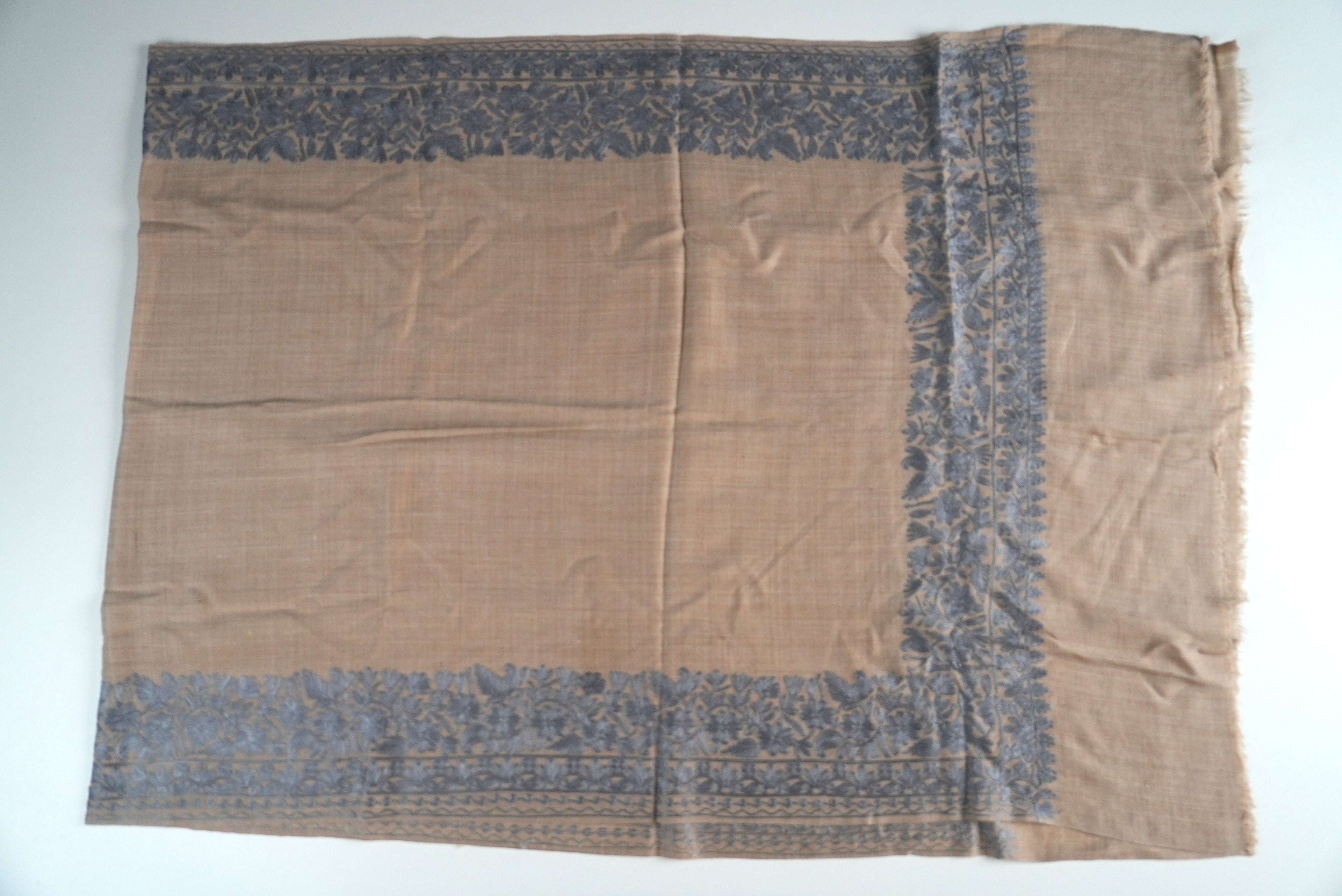 Elegant Patterned Wrap Scarf