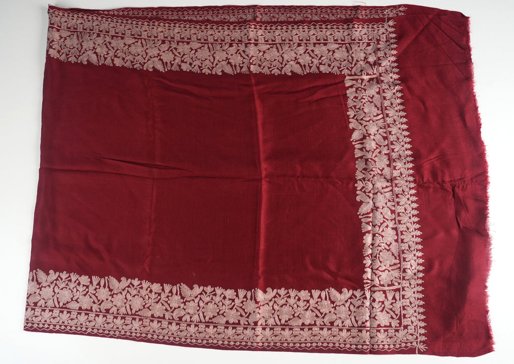 Elegant Patterned Wrap Scarf