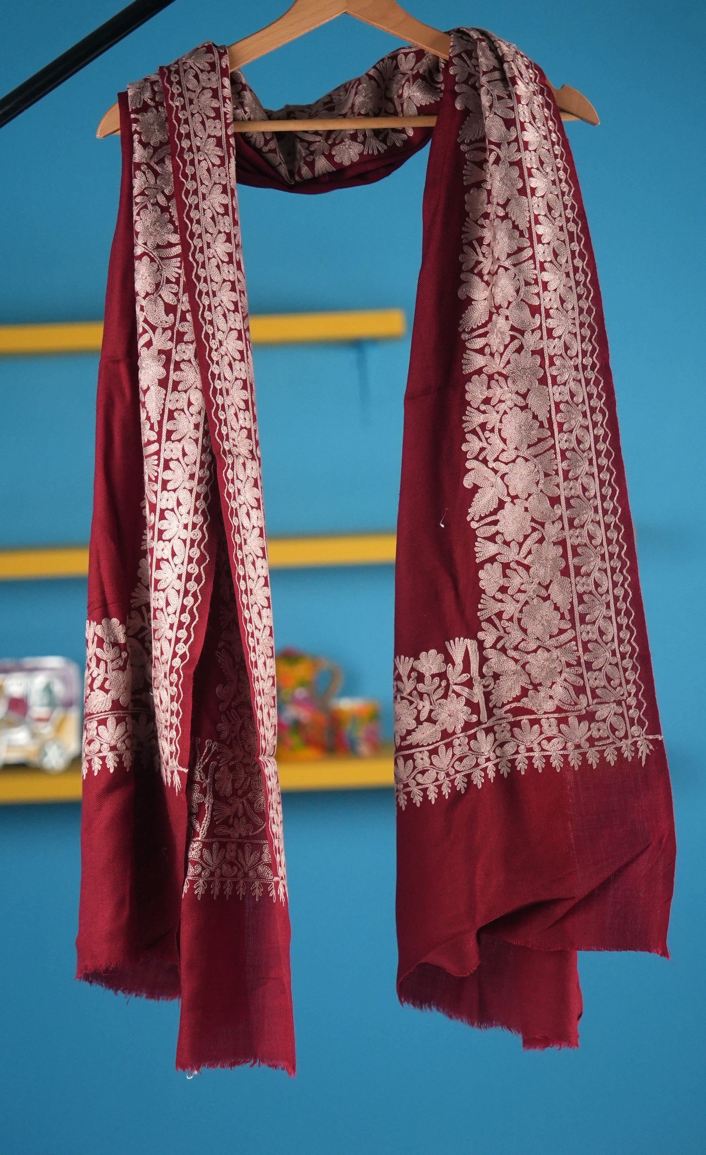 Elegant Patterned Wrap Scarf